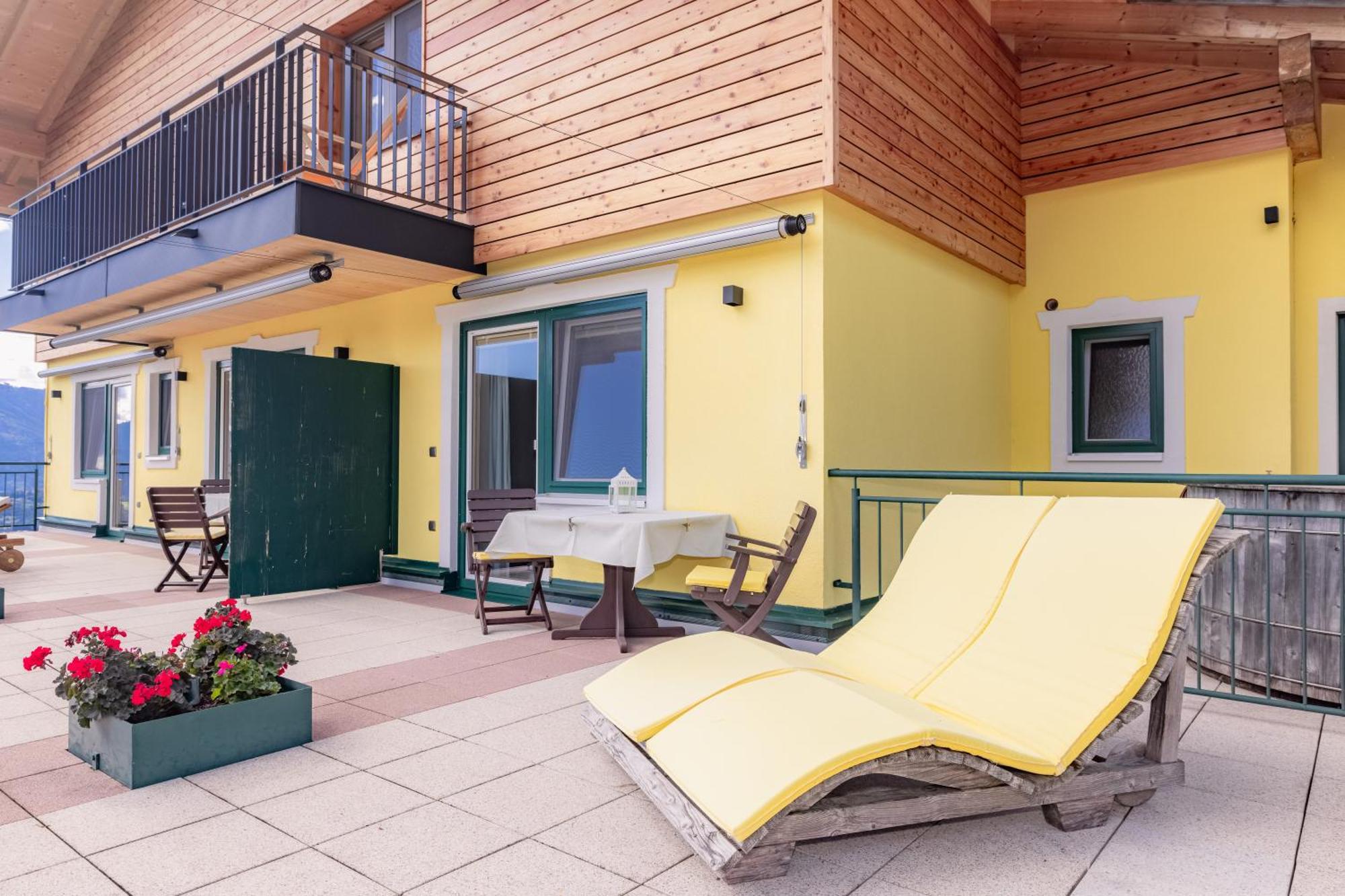 Bio- Und Vitalbauernhof Bacherhof Millstatt Exterior photo